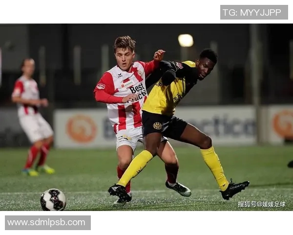 前进鹰与奈梅亨的激烈对决展现足球魅力与团队精神的巅峰对抗