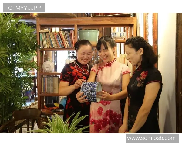 塔什干棉农与汽车城的对决：传统农业与现代工业的碰撞与融合