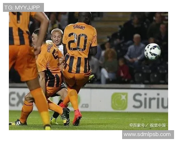 欧联杯精彩对决意大利队迎战波黑队全力争胜展现实力 欧联杯精彩对决意大利队迎战波黑队全力争胜展现实力