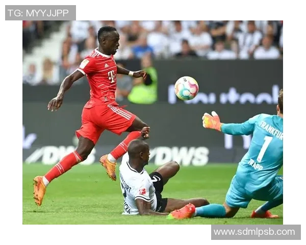 马内与诺伊尔的巅峰对决谁将成为赛场上的英雄与传奇