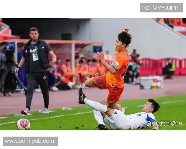 鲁能泰山迎战杭州绿城决战中超赛场谁能笑到最后