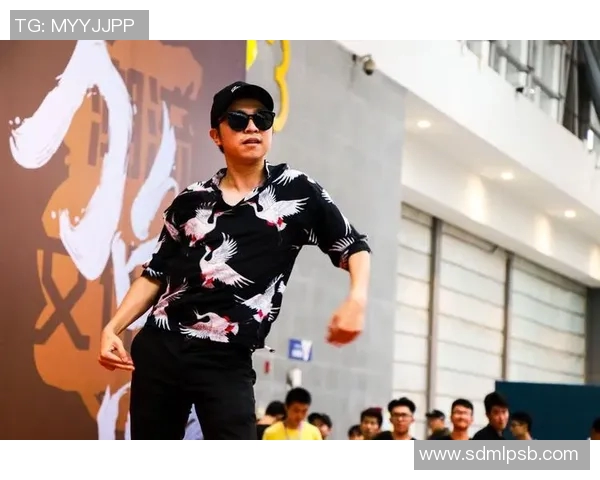 黄秀英的街舞人生:在舞动中追寻梦想与自我表达的深度对话 黄秀英的街舞人生:在舞动中追寻梦想与自我表达的深度对话