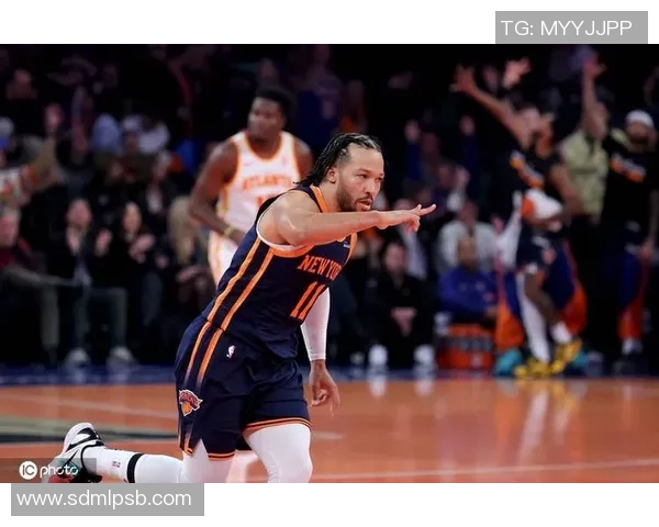 2018年NBA季后赛老鹰与尼克斯激战回顾精彩瞬间与战术分析