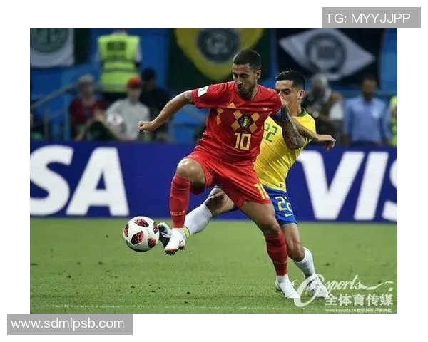 卢卡库的逆袭之路：从青涩小将到世界顶级前锋的成长故事